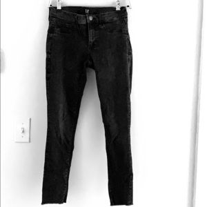 Gap Black washed jegggings